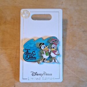 Disney Parks Pin - Daisy and Donald Fine & Dandy 2021 - NEW PB2B18
